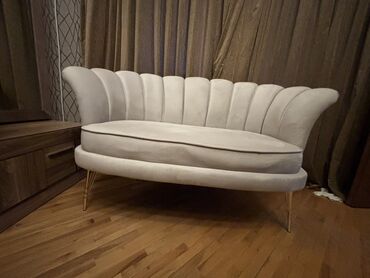 buta xonca: Divan, Açılmayan, Bazasız, Vеlur parça, Çatdırılma yoxdur
