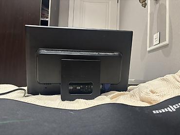 komputer klavyaturası: Compaq LCD monitor - Model: Compaq Q1859s (etiketdə Q1859S qeyd — 3