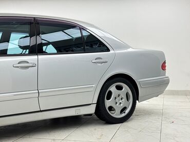 Mercedes-Benz: Mercedes-Benz E-Class: 2000 г., 3.2 л, Автомат, Бензин, Седан — 5