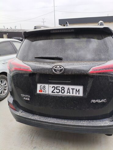 Toyota RAV4: 2018 г., Автомат, Кроссовер