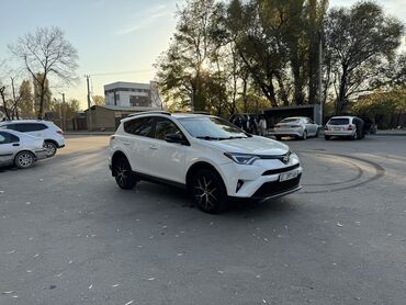 Toyota: Toyota RAV4: 2016 г., 2.5 л, Автомат, Бензин, Внедорожник