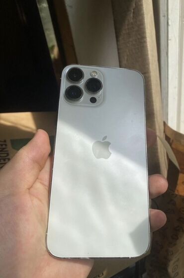 обменяю на айфон: IPhone 13 Pro, Колдонулган, 256 ГБ, Күмүш, Заряддоочу түзүлүш, Коргоочу айнек, 79 %