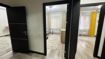 Продажа квартир: 4 комнаты, 102 м², 1 этаж — 18