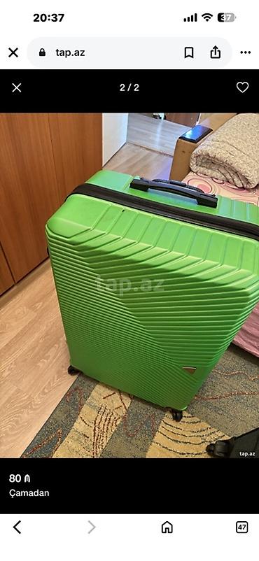 Böyük ölçülü sərt korpuslu çamadan - Rəng: parlaq yaşıl - Material