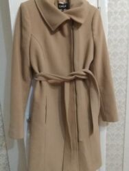 пончо дождевик: Пальто 44-46 размер
 В отличном состоянии