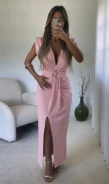 Haljine: 3300 din — 12