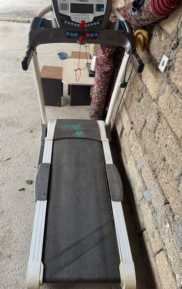 Çaydanlar: Qaciw aparati. 200 kq götürür 550 man tecili satiwdi videoda var gelib