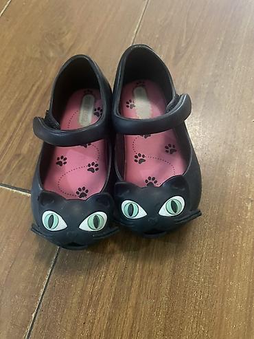 Детские туфли Mini Melissa с фигурками котиков - Бренд: mini melissa