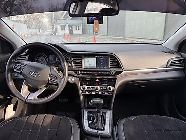 Hyundai: Hyundai Avante: 2019 г., 1.6 л, Робот, Бензин, Седан — 9