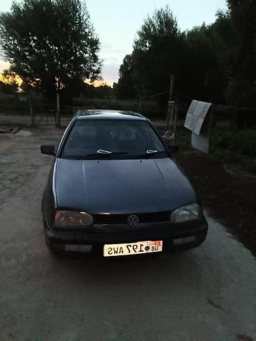 s sklass: Volkswagen Golf: 1992 г., Механика, Хэтчбэк — 2