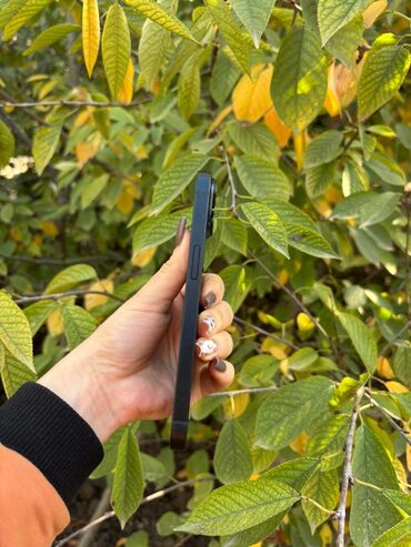 Apple iPhone: IPhone 14, 128 GB, Midnight, Barmaq izi, Simsiz şarj, Face ID — 7