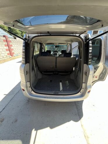 runx alex: Toyota Sienta: 2004 г., 1.5 л, Автоматтык, Бензин, Вэн/Минивэн