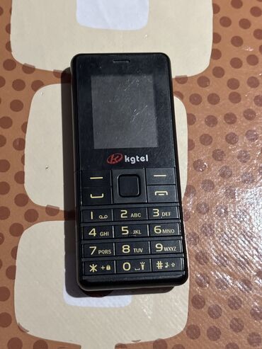 nokia 303: Nokia 1, rəng - Qara