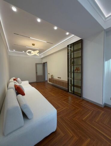 Продажа квартир: 3 комнаты, 105 м², Элитка, 8 этаж, Дизайнерский ремонт — 1