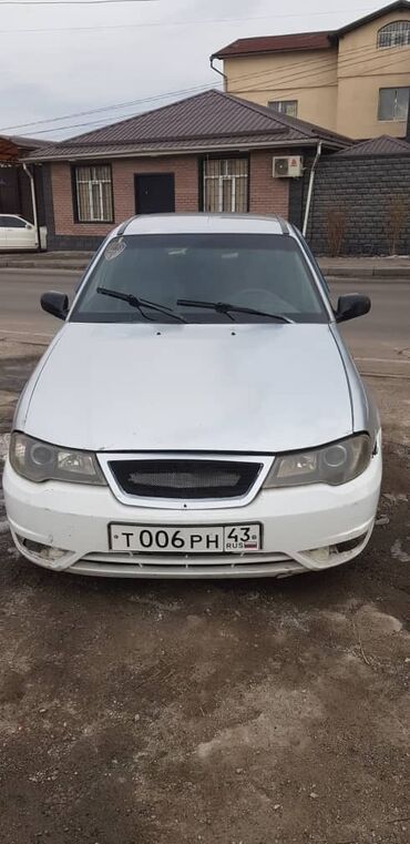 Daewoo: Daewoo Nexia: 2011 г., 1.5 л, Механика, Бензин, Седан