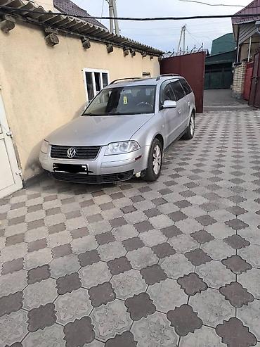 Volkswagen Passat: 2002 г.