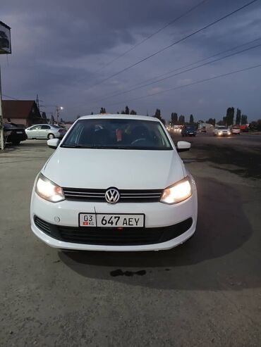 Volkswagen: Volkswagen Polo: 2015 г., 1.6 л, Автомат, Бензин, Седан