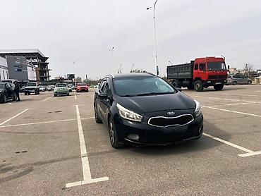 Kia: Kia Ceed: 2015 г., 1.6 л, Автомат, Газ, Универсал — 1