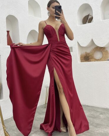 вечернее турецкое платье: Вечернее платье, Длинная модель, Атлас, Без рукавов, Корсет, S (EU 36), M (EU 38)