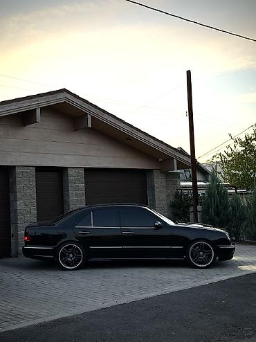 сколько стоит кара: Mercedes-Benz E-класс AMG: 2001 г., 5.5 л, Автомат, Бензин, Седан — 3