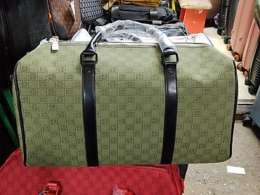 авто спальник: Дорожно-спортивная сумка (duffle bag), оливково‑зеленая с монограммным — 2