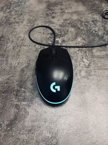 Компьютерные мышки: G102 logitech мышка, 100% оригинал, пользовались пару месяцев