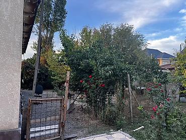 2комнат: 🏡 **ПРОДАЁТСЯ ПРОСТОРНЫЙ ДОМ В АРЧА-БЕШИКЕ** 📍 **Арча-Бешик | — 4