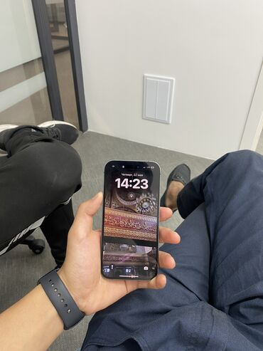 Apple iPhone: IPhone 14 Pro, Б/у, 256 ГБ, Защитное стекло, Чехол, Кабель, 93 %