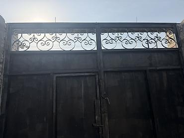 Həyət darvazaları: İşlənmiş Dəmir Həyət darvazası, Yana açılan, Mexaniki, Qapı ilə, rəng - Qara, Kredit yoxdur, Ödənişli quraşdırma, Ünvandan götürmə — 4