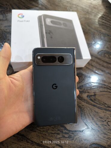купить полный комплект компьютера: Google Pixel Fold, Б/у, 256 ГБ, цвет - Черный, 1 SIM, eSIM