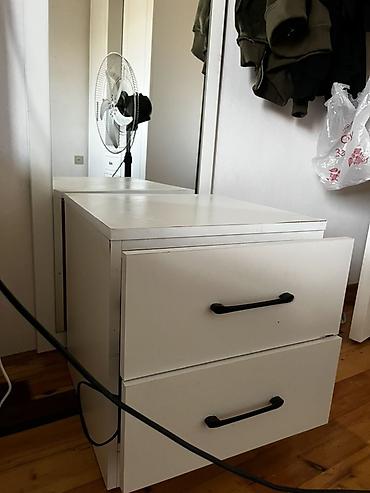 Тумбы: Ağ rəngli 2 çəkməcəli tumba - Minimalist dizayn, hamar ağ səth - İki — 1