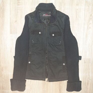 спортивное оборудование: Куртка MAY&POLE, черная, комбинированная. - Фасон: куртка с