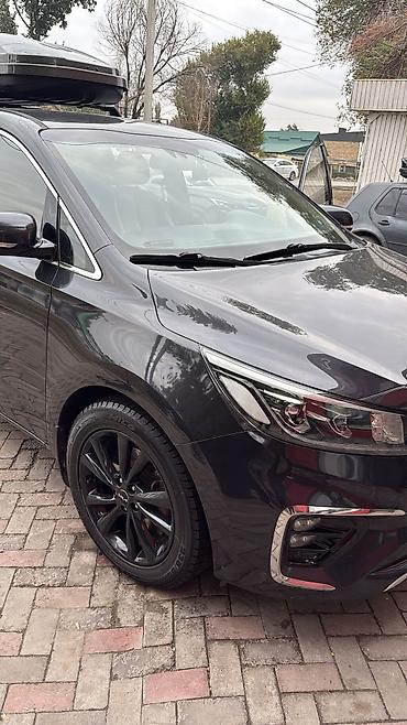 Kia Carnival: 2019 г., 2.2 л, Автомат, Дизель, Минивэн