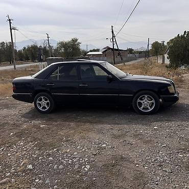 ручки на спринтер: Mercedes-Benz E-Class: 1991 г., 2.3 л, Механика, Бензин, Седан — 2