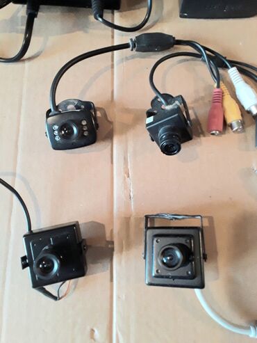 вайфай камеры: İçəri üçün nəzarət kameralar topdan satılır.4 ədəd-55 manata.Analoq SD