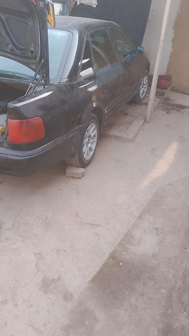 аудиге диска: Audi RS 4: 1993 г., 2.6 л, Седан — 2