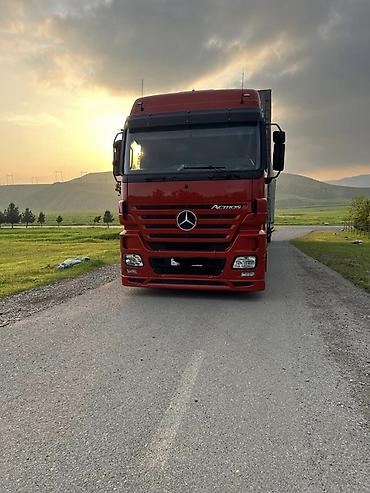 traktor farası: Mercedes-Benz Actros uzunməsafəli yükdaşıma komplekti - Marka/model — 1