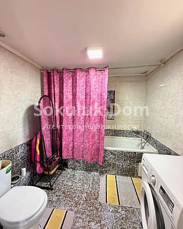 Продажа коттеджей и домов: 🏠Продается дом в с. Сокулук 🟡Комнаты: 6 🟡Участок: 4,3 сотки — 14