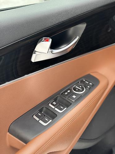 Kia: Kia Sorento: 2018 г., 2 л, Автомат, Дизель, Кроссовер — 7