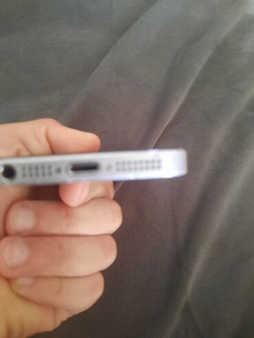 i̇pone 4: IPhone 5, < 16 GB, Barmaq izi