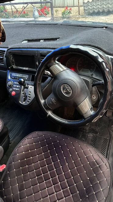 Toyota: Toyota WISH: 2003 г., Автомат, Газ, Минивэн — 9