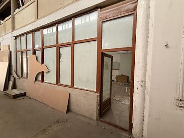 ambar icarə: Icarə üçün ayrıca girişli, şüşəbəndli, geniş planlı qeyri-yaşayış — 1