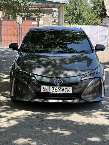 зарядные станции для электромобилей купить: Toyota Prius: 2018 г., 1.8 л, Вариатор, Электромобиль, Хетчбек