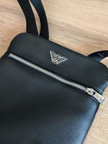 Другие сумки: Сумка через плечо оригинал Emporio Armani (EA) покупали за 160$ - — 2