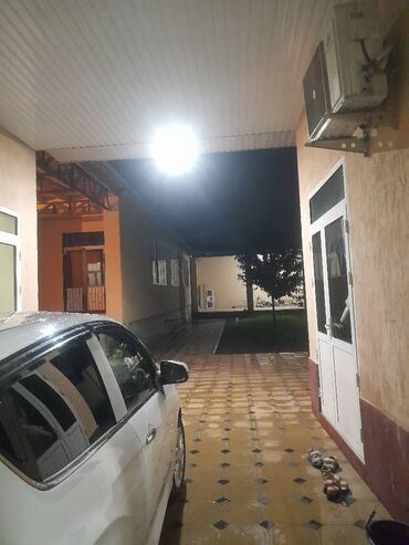 дом хай тек в реальной жизни: Дом, 200 м², 8 комнат, Собственник, Евроремонт