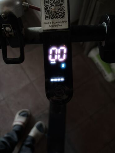 Elektrikli samokatlar: İşlənmiş Elektrik samokat 10", 251 - 350 Vt, 26 - 35 km/s, Ünvandan götürmə — 6