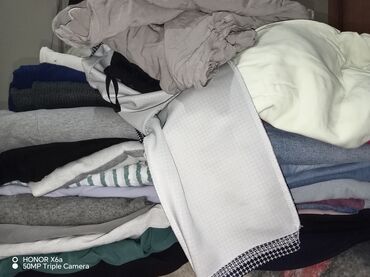 Ostala ženska odeća: Dzak garderobe Prikazane su samo neke od stvari, ima još u dzaku! - — 32