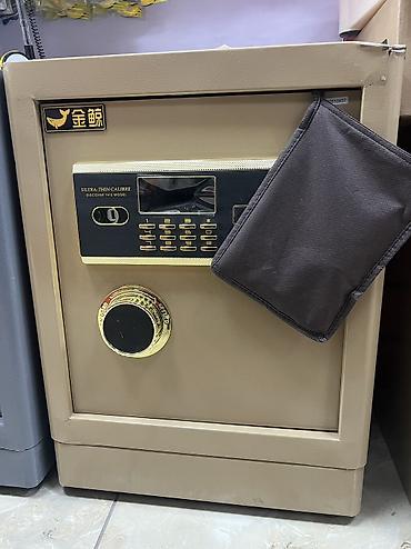 Сейфы для денег и документов: Сейф для денег и документов, Новый, Кодовый, Противопожарная — 16