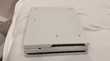 ps4 disk: Sony PlayStation 4 Pro 1ТБ— лимитированная версия в белом цвете — 3