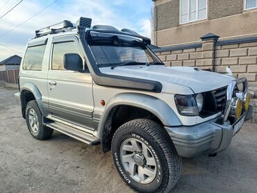 Mitsubishi: Mitsubishi Pajero: 1994 г., 2.9 л, Механика, Дизель, Внедорожник